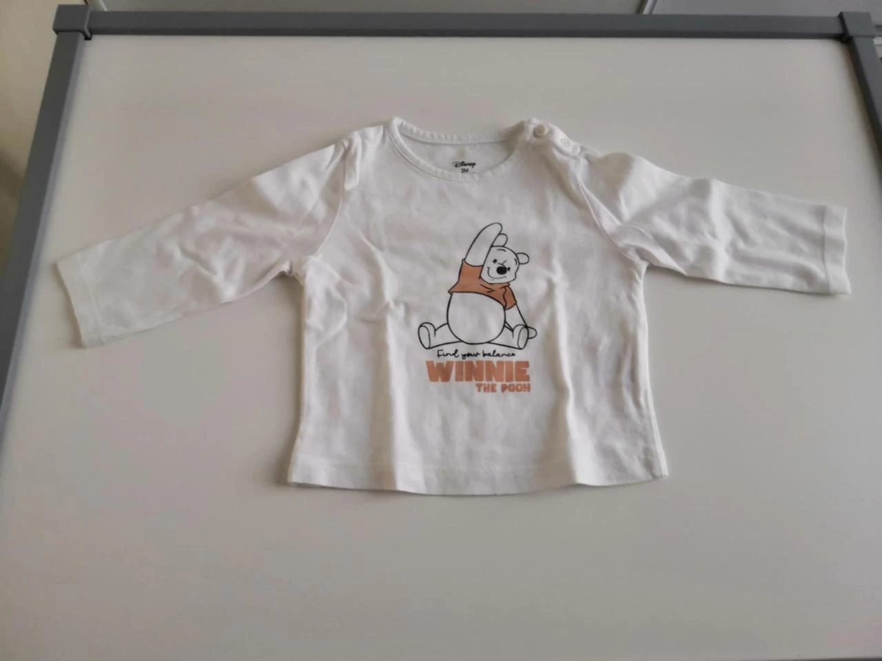 Ensemble 3 pièces (sweat+pantalon+tee-shirt) Winnie 3 mois Disney Kiabi – photo 5